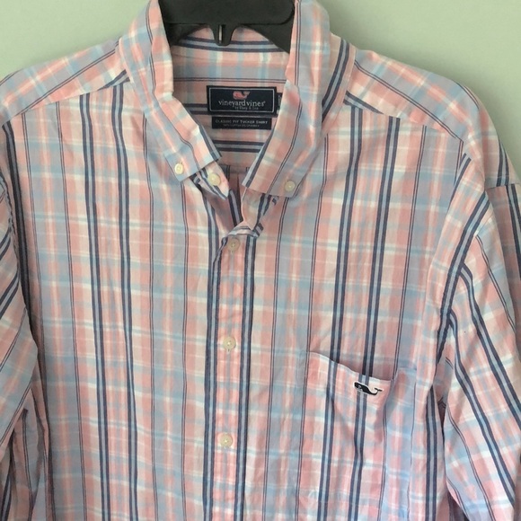 Vineyard Vines Blue Pink Button Men’s Shirt - Picture 2 of 3